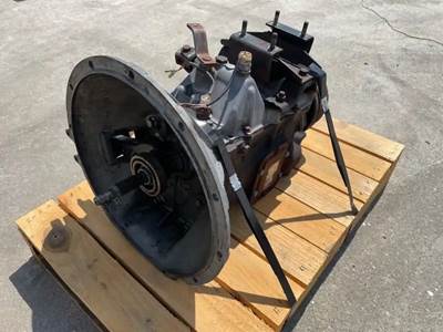 Isuzu 4 SPD OD Transmission for a 1985 Isuzu W4