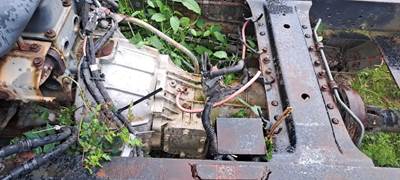 JATCO Transmission for a 1995 Ud/Nissan UD1400
