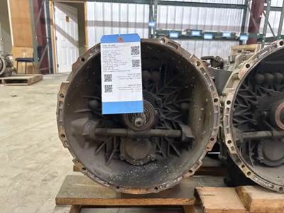 Mitsubishi Transmission for a 1999 Mitsubishi FH