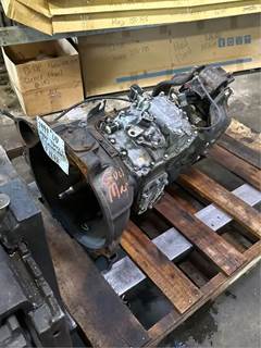 Nissan 6SPD Transmission for a 1994 Ud/Nissan UD1400