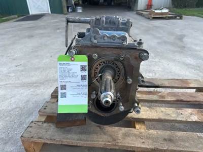 Nissan 6SPD Transmission for a 2005 Ud/Nissan UD2300