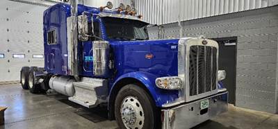 2023 Peterbilt 389 Sleeper Semi Truck