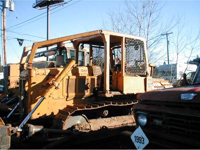 1979 Caterpillar D5B Dozer