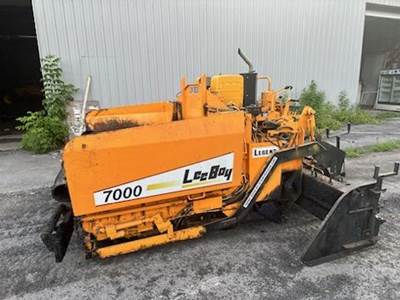 2006 LeeBoy 7000 Asphalt Paver