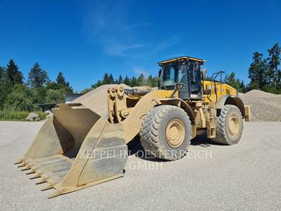 Caterpillar 982M Wheel Loader