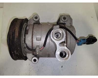USED AIR CONDITIONER COMPRESSOR OFF A DETROIT DD15
22-75835-000