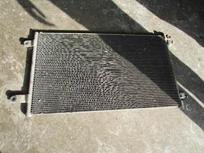 Freightliner Cascadia A/C Condenser