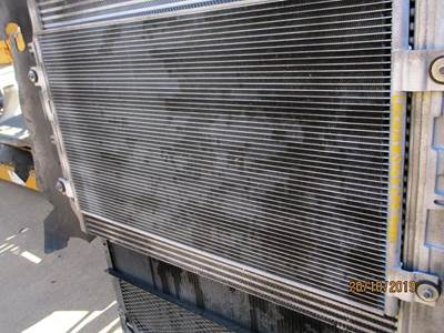 Freightliner Cascadia A/C Condenser for a Freightliner CASCADIA 125