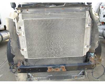 Freightliner Cascadia A/C Condenser for a Freightliner CASCADIA 125