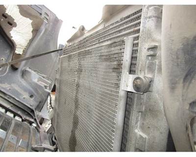 Freightliner Cascadia A/C Condenser