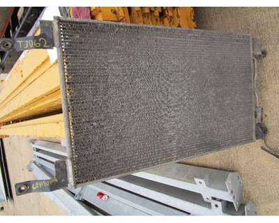 Freightliner Century Class A/C Condenser