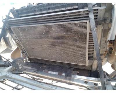 Freightliner Columbia A/C Condenser for a Freightliner COLUMBIA 120