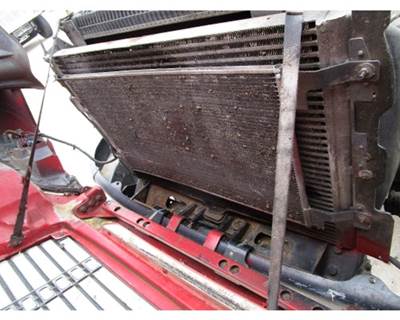 Freightliner Columbia A/C Condenser for a Freightliner COLUMBIA 120
