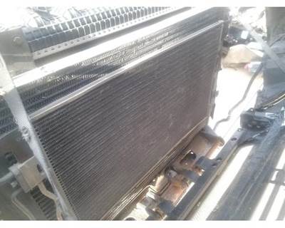 Freightliner Columbia A/C Condenser for a Freightliner COLUMBIA 120