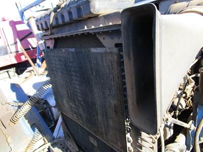 Freightliner FLC112 A/C Condenser