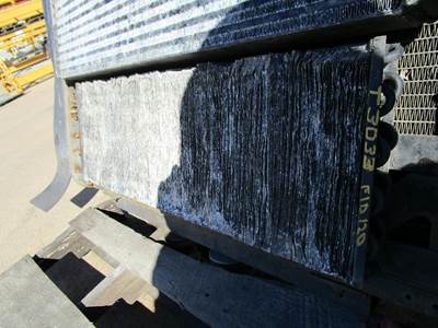 Freightliner FLD120 A/C Condenser