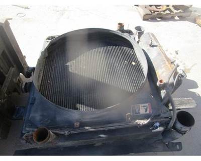 Freightliner FLD120 A/C Condenser