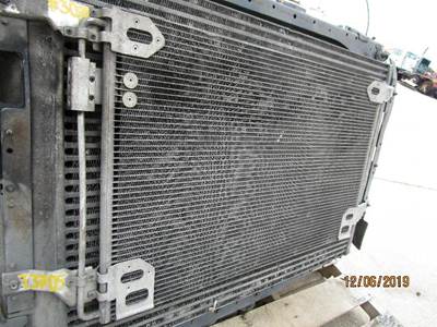 Freightliner ST120 A/C Condenser