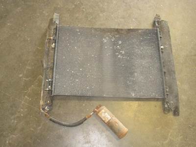 Kenworth T600 A/C Condenser