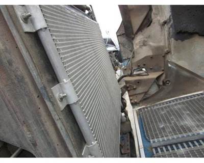 Kenworth T600 A/C Condenser