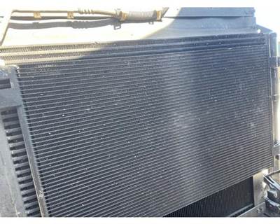 Kenworth T680 A/C Condenser