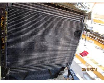 Kenworth T800 A/C Condenser