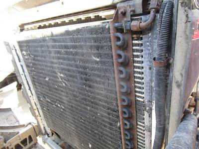 Peterbilt 379 A/C Condenser
