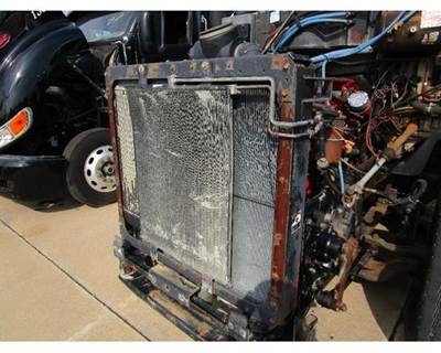 Peterbilt 387 A/C Condenser