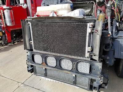 Volvo VNL A/C Condenser