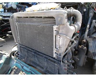 Volvo VNL A/C Condenser