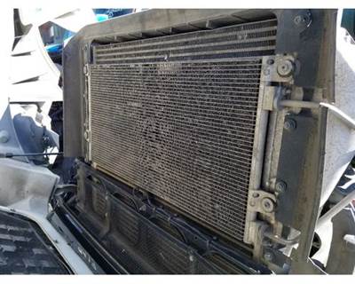 Volvo VNL A/C Condenser