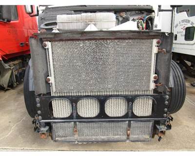 Volvo VNL A/C Condenser