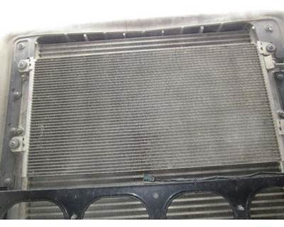 Volvo VNL A/C Condenser