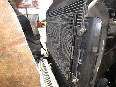 Western Star 4900 A/C Condenser for a Western Star TR 4900 SA
