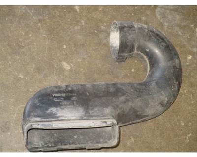 Ford F-650 Air Cleaner / Air Filter Housing