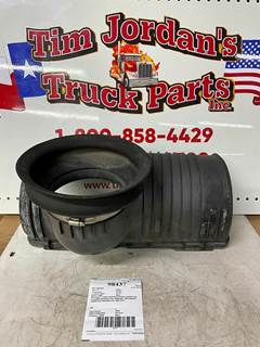 GMC Air Cleaner / Air Filter Housing