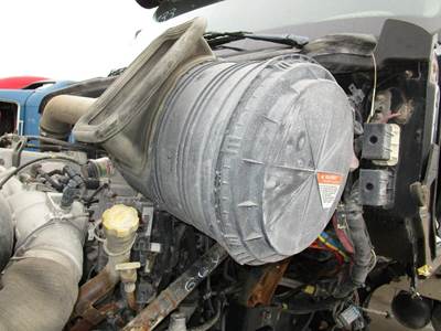 International ProStar Air Cleaner / Air Filter Housing