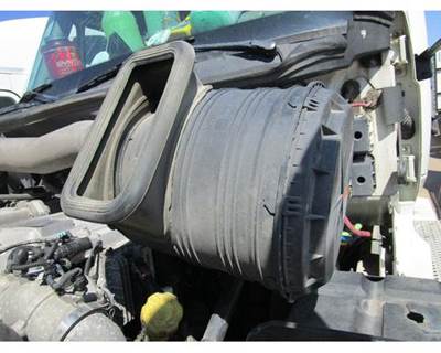 International ProStar Air Cleaner / Air Filter Housing