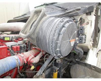 International ProStar Air Cleaner / Air Filter Housing