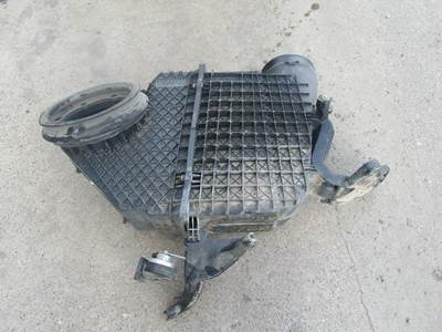 Kenworth T680 Air Cleaner / Air Filter Housing