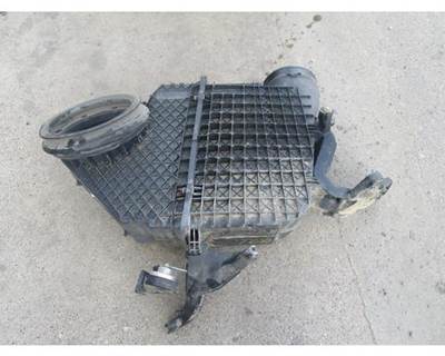 Kenworth T680 Air Cleaner / Air Filter Housing