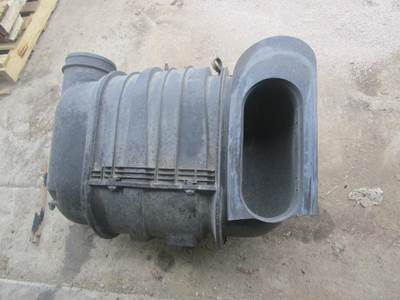 Kenworth T800 Air Cleaner / Air Filter Housing