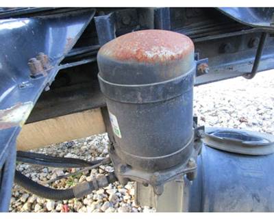 Bendix AD-9 Air Dryer for a Mack CH613