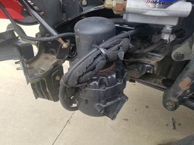 Freightliner Cascadia 125 Air Dryer