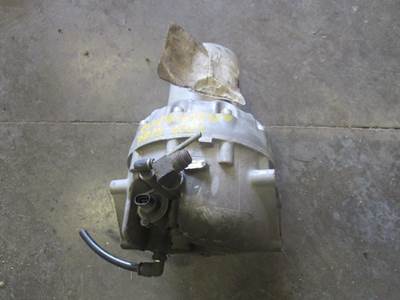 Wabco Cascadia 125 Air Dryer for a Freightliner CASCADIA 125