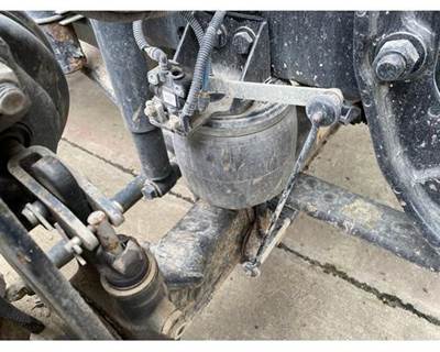 Freightliner Coronado Right Air Spring for a Freightliner CORONADO 132