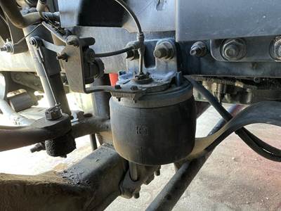 Volvo VNL Left Air Spring