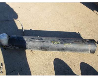 Freightliner Columbia Air Tank for a Freightliner COLUMBIA 120