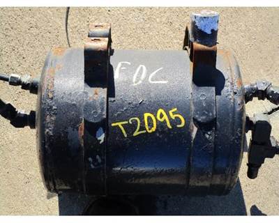 Freightliner FLD120 Air Tank