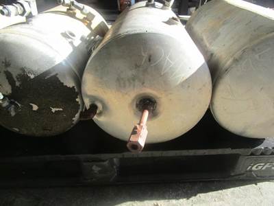 Mack CH613 Air Tank